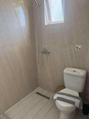 Hector's Studios,,3 star