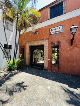 paseo colonial ermitage 5