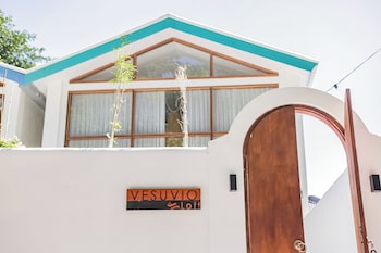etna loft private pool by casa kapuas