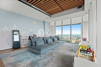 the smith luxury skyview apartments