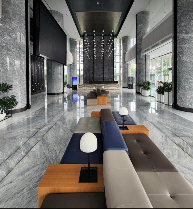 the smith luxury skyview apartments