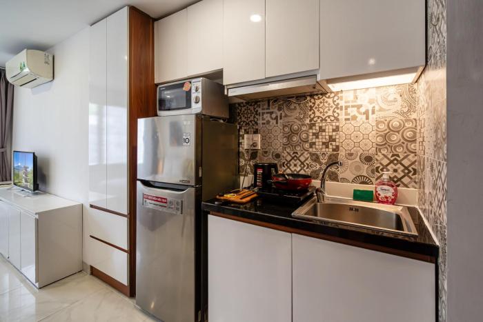 otis apartment 33 tran ke xuong rooftop view