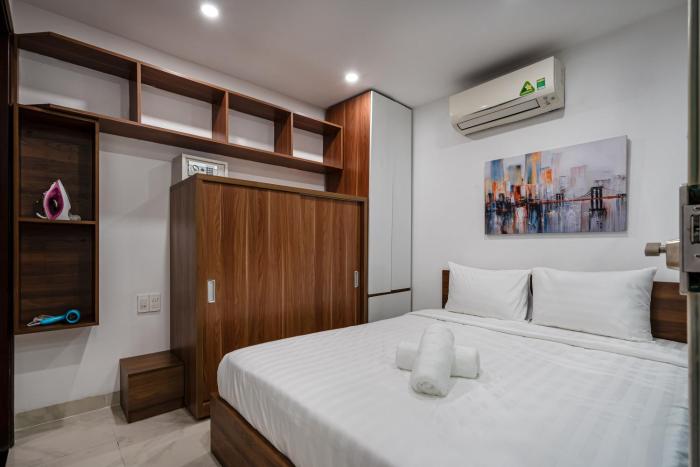 otis apartment 33 tran ke xuong rooftop view