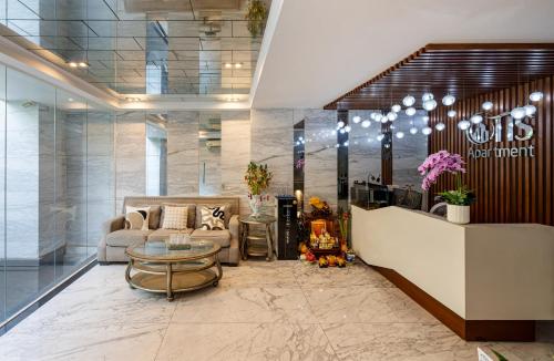 otis apartment 33 tran ke xuong rooftop view