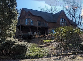 The Carriage House Inn Bed And Breakfast,,3 star