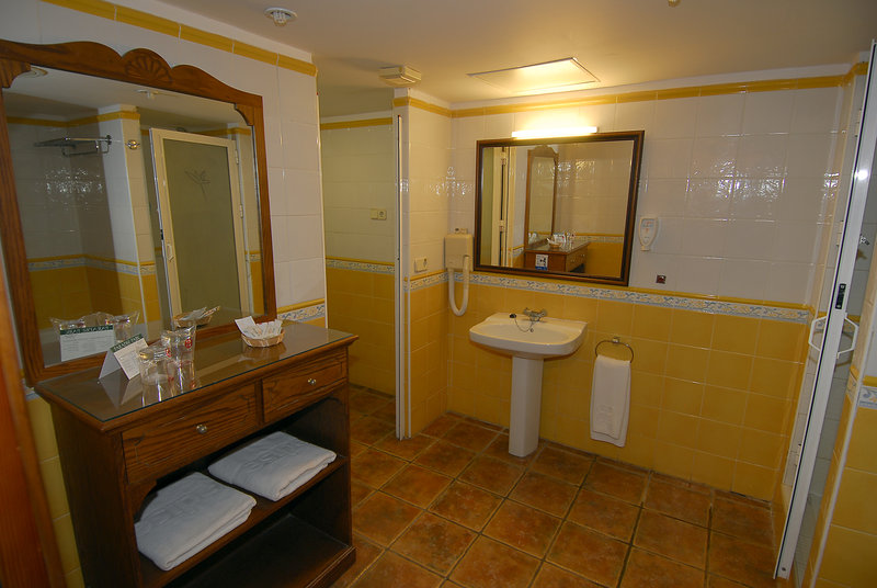 paradise park fun lifestyle hotel