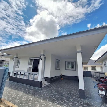 3 bedroom chiang mai house