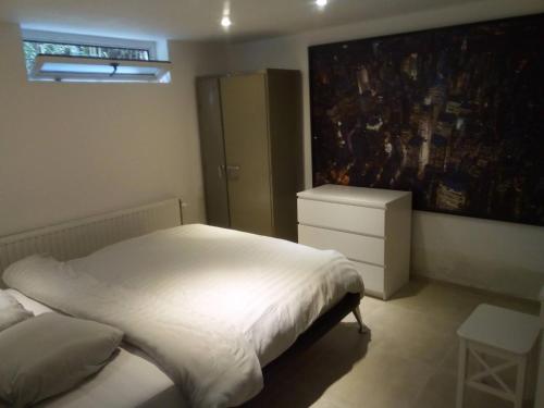 Relaxation In Waterloo, 2 Steps From The Center Of Brussels,,4 star