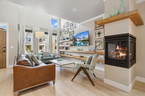 decked out sunset views fire pit and fenced yard