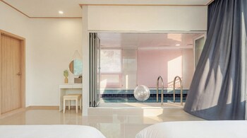 gapyeong reflex pool villa pension