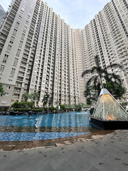 platinum royal mediterania west jakarta