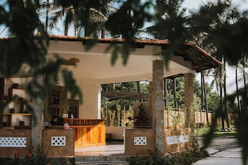 Charm Hon Rom Villas Resort,,3 star