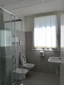 meet gardalake hostel