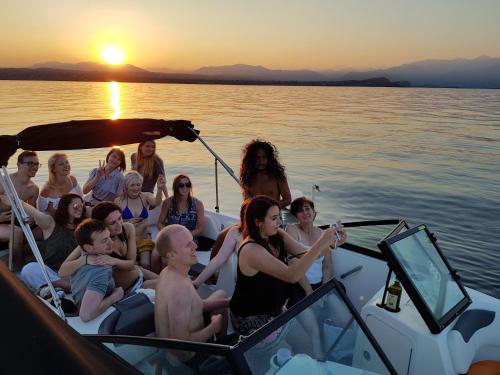 meet gardalake hostel