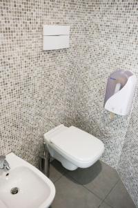 meet gardalake hostel