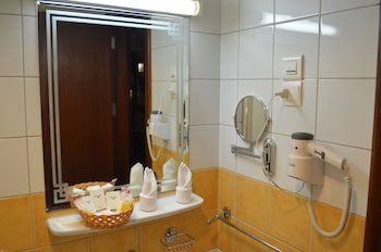 rotana al mesk hotel