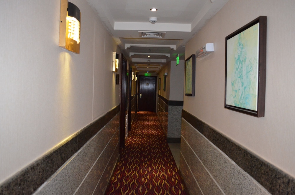 rotana al mesk hotel