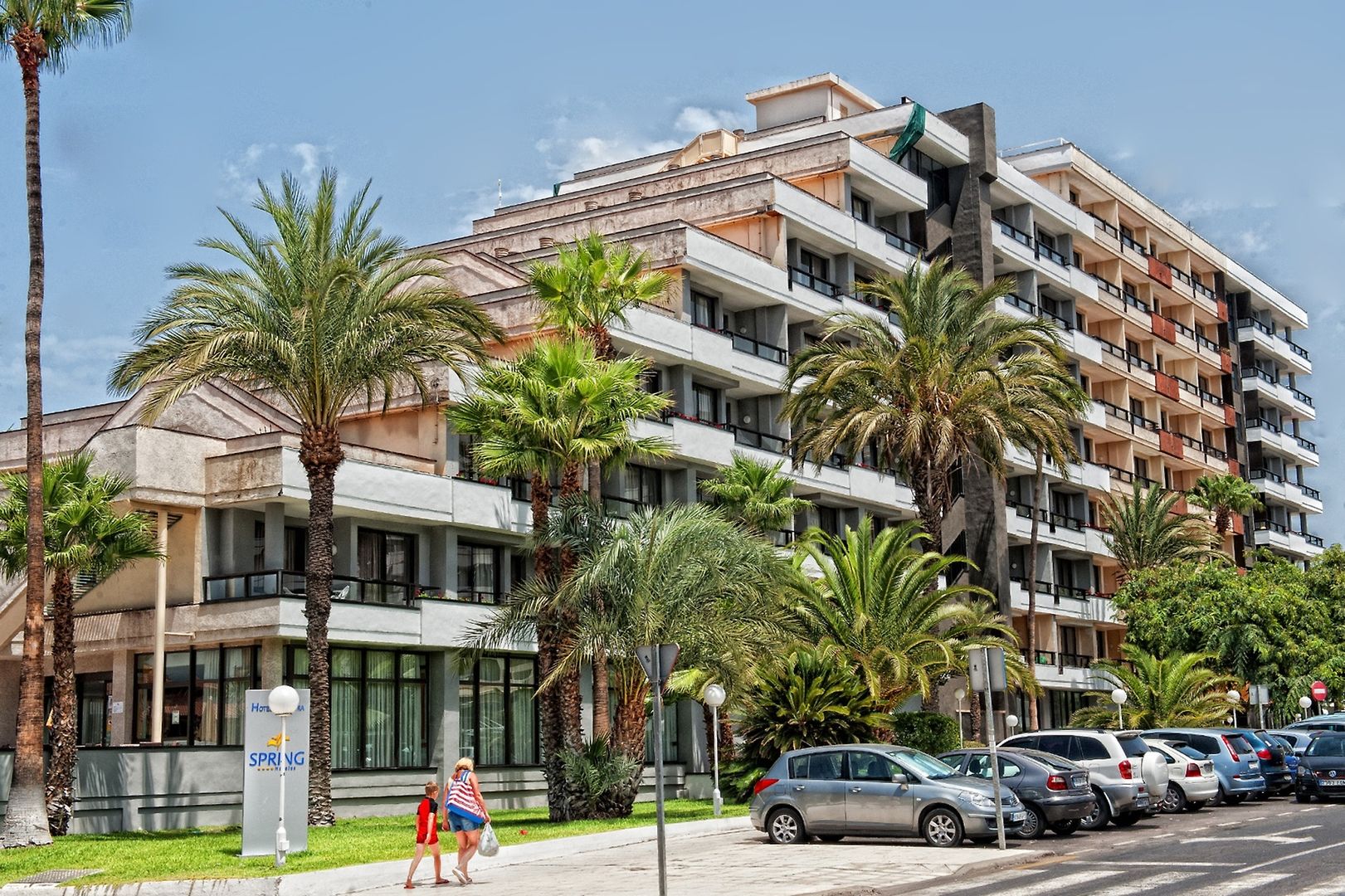 spring hotel bitacora