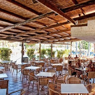 spring hotel bitacora