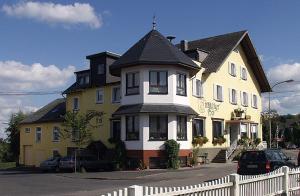 Dreischläger Hof,Neschen>>Fernthal,3 star