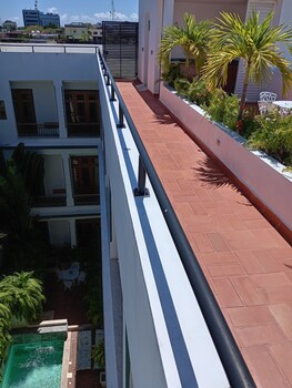 boutique hotel casa grande parrot paradise suite 1 br