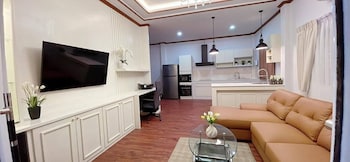 Green Zone Resorts Hotel,,2 star