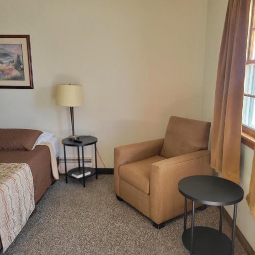 amaris inn