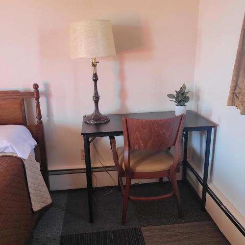 amaris inn
