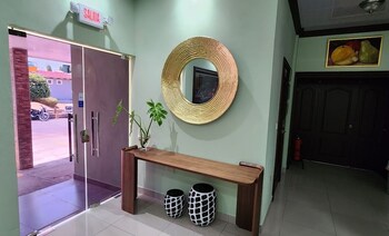 Del Pilar Bed & Breakfast,Plaza Sol 1Sur 1Oeste 60M Sur,3 star