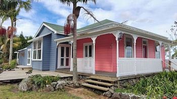 Top Hill House,,4 star