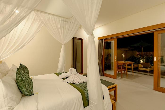 pelana ubud villa