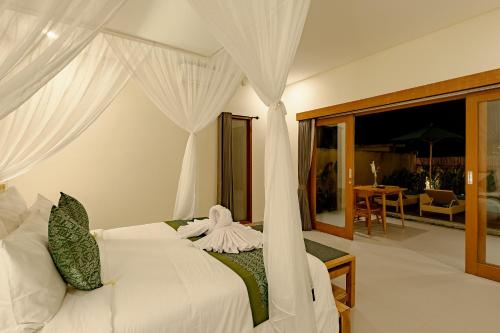 pelana ubud villa