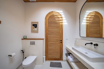 Villa Sunny Day Suites Uluwatu,Jalan Umpeng Sari,3 star