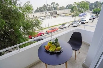 boho studios and apts in mar mikhael