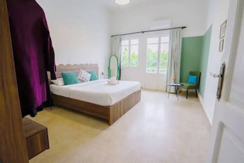 boho studios and apts in mar mikhael