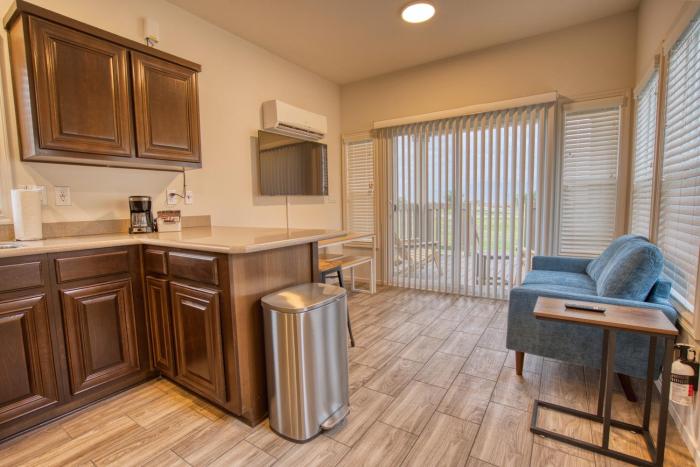 coachella lakes rv resort