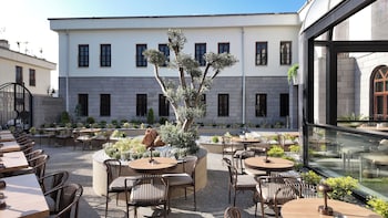 rempart hotel