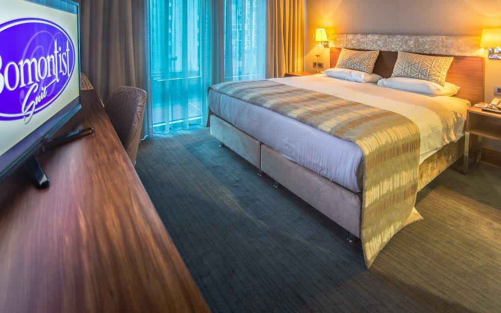 discovery hotel