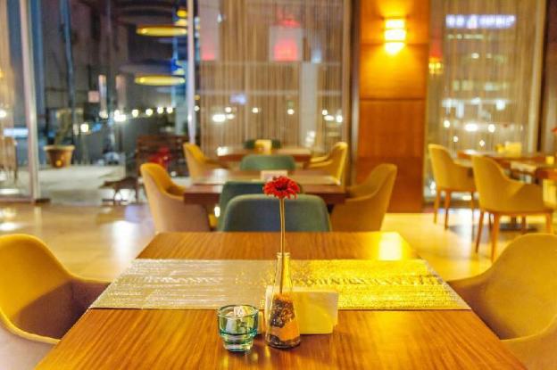 discovery hotel