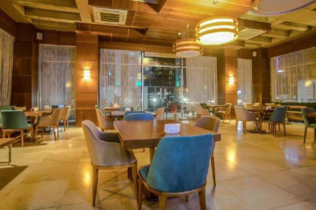 discovery hotel