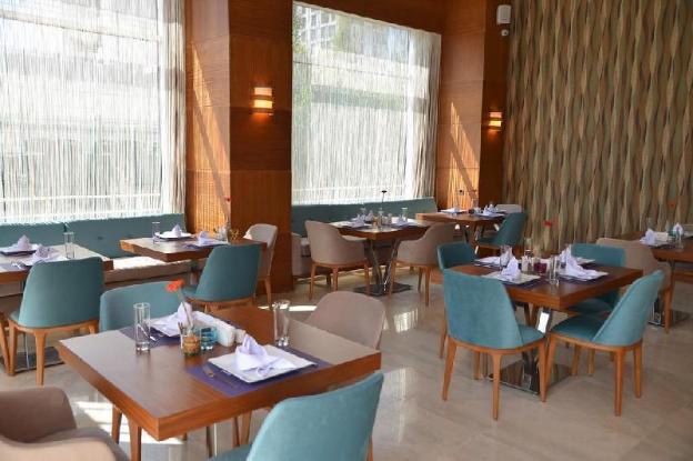 discovery hotel