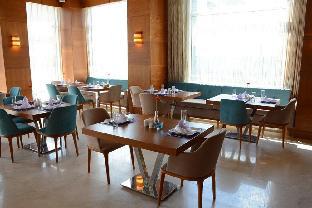 discovery hotel