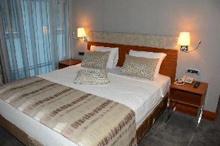 discovery hotel