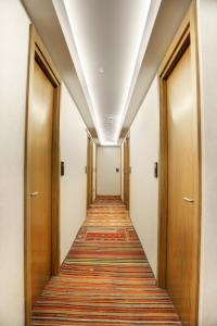 discovery hotel