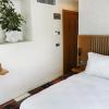 discovery hotel