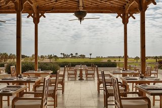 the cascades golf resort spa and thalasso