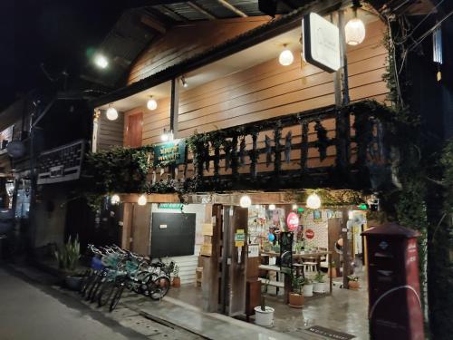 baan natee