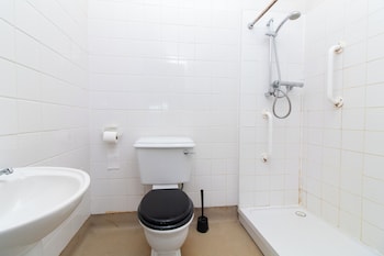 Thornbury Guest House Room 8,,2 star