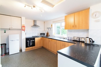 thornbury guest house room 8