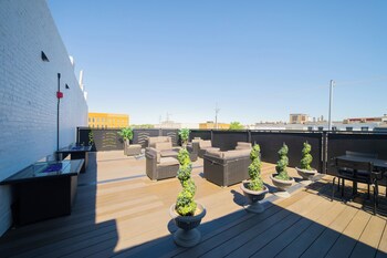 Sky Lofts,,3 star